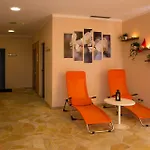 Kozana Hotel