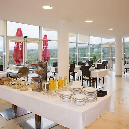 Kozana Hotel 3*